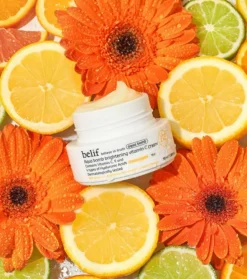*Aqua bomb* - Crema gel hidratante iluminadora con vitamina C
