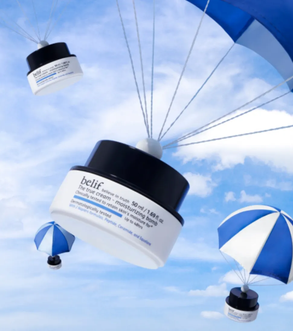 *Aqua bomb* - Crema hidratante intensiva de textura ligera The True Cream