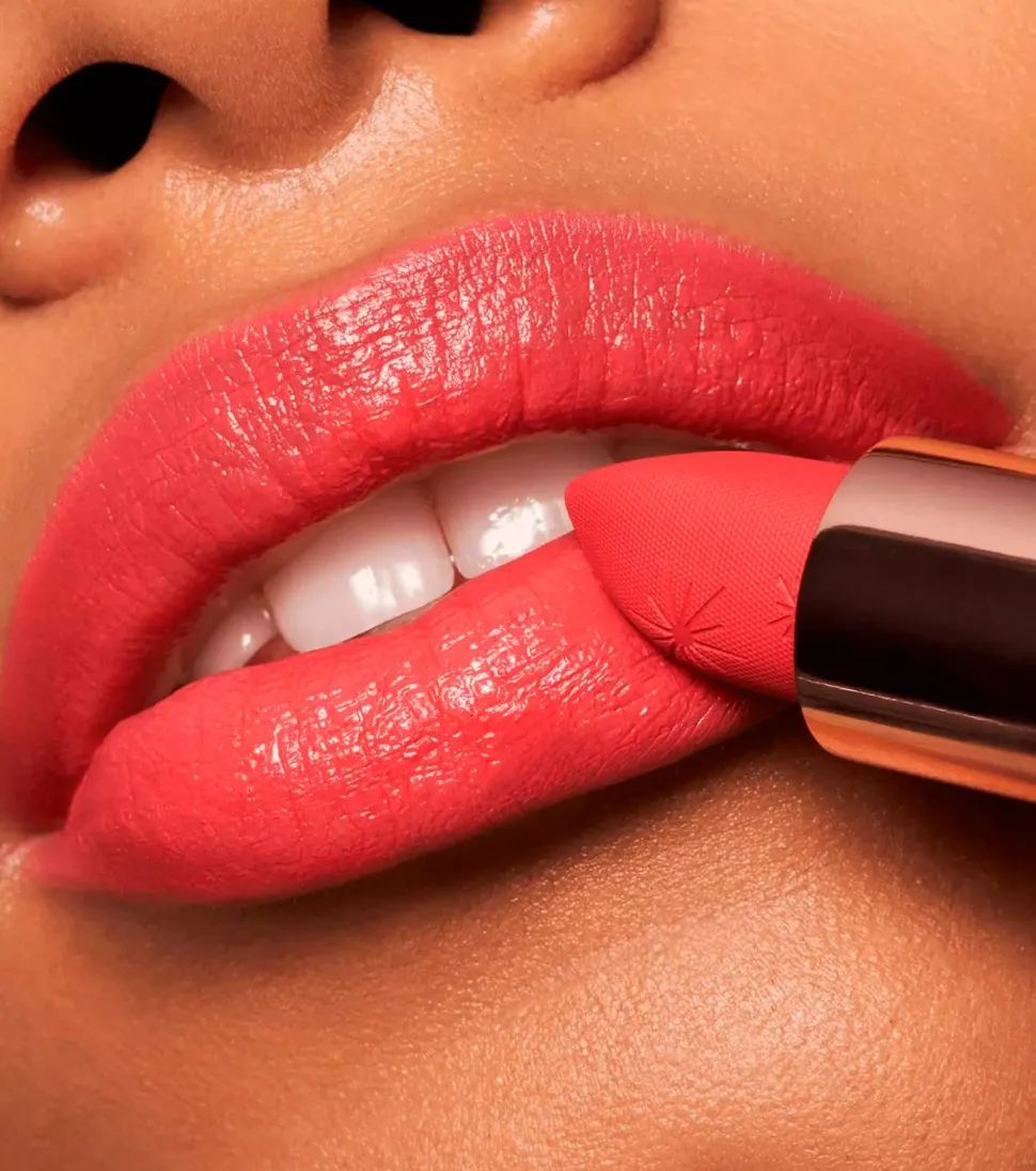 Barra de labios con colágeno vegano Caring SHINE - 207: My Passion