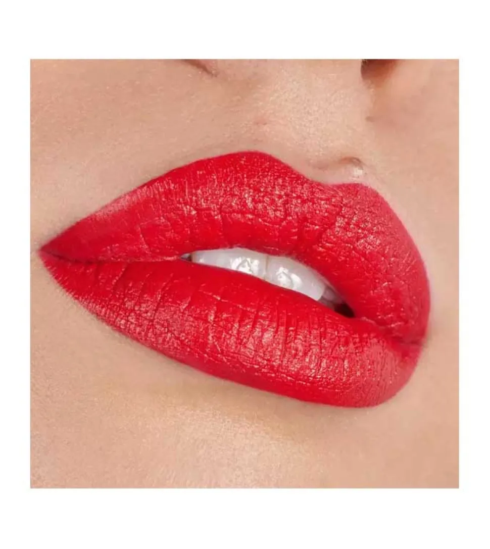 Barra de labios Scandalous Matte - 090: Blame The Night