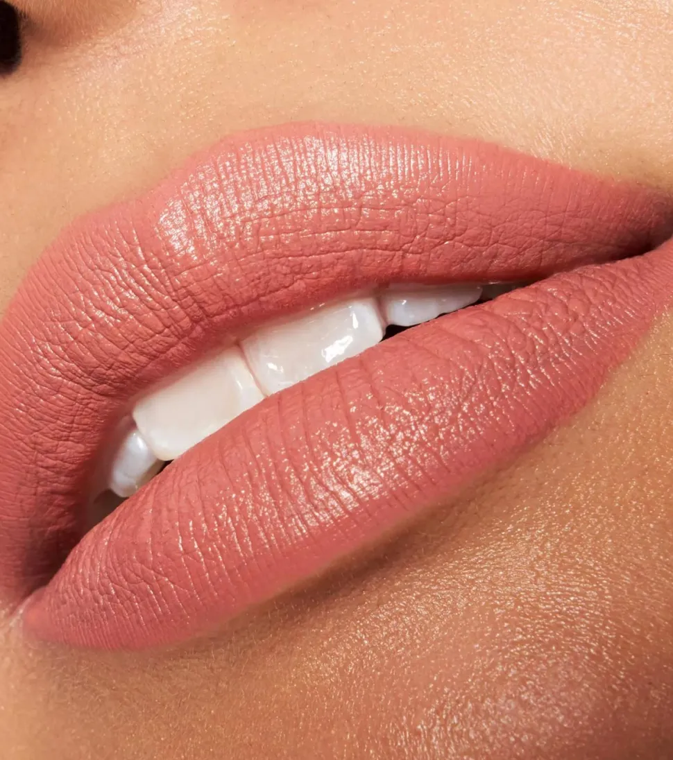 Barra de labios Scandalous Matte - 130: Slay The Day