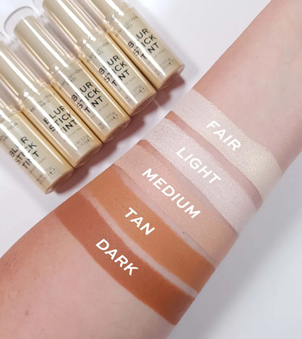 Base de maquillaje en stick Blur Stick Tint - Dark