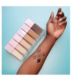 Base de maquillaje Glow Skin Fauxxdation - FX14.7