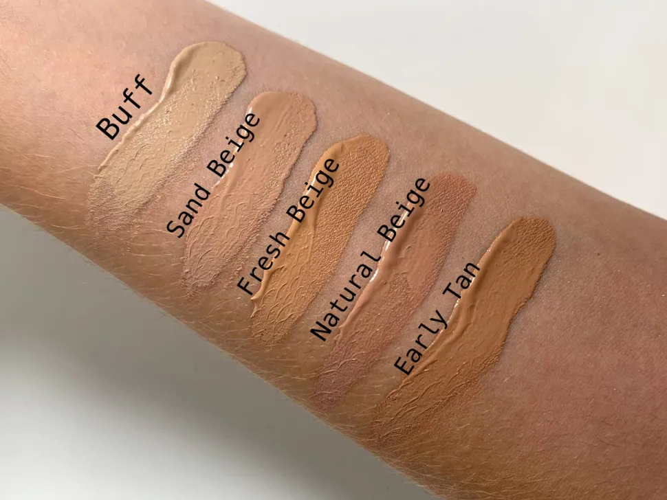 Base de maquillaje y corrector One Swipe 2 en 1 - Buff