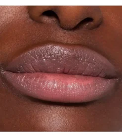 Bálsamo labial Care In Colours - 070: Girlboss