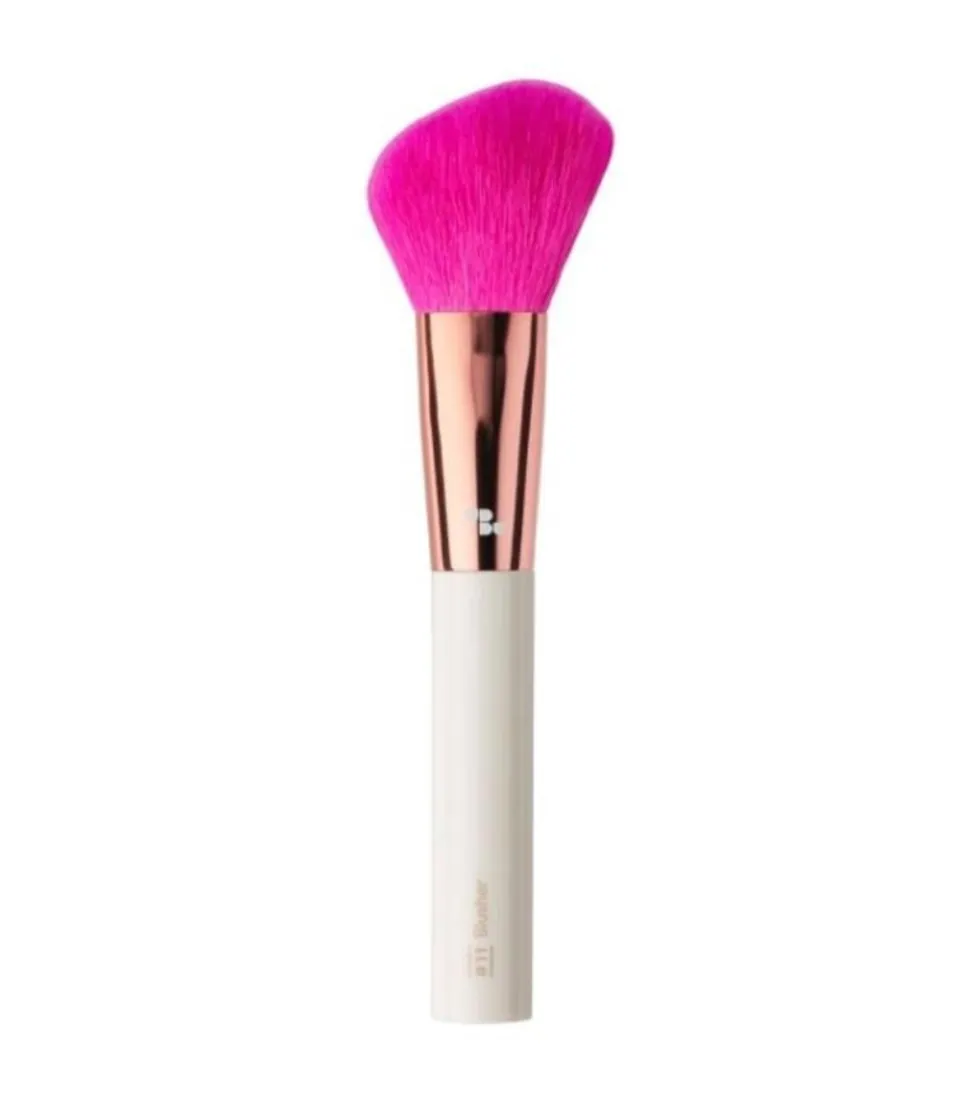 Brocha angulada para colorete Berry Blush