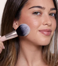Brocha doble para rostro Soft Vegan Brush - MO. 02