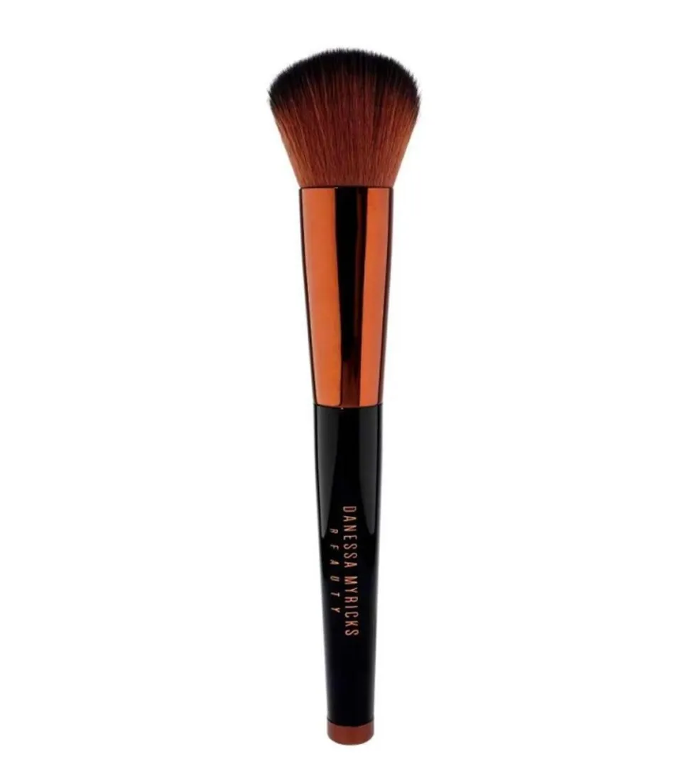 Brocha multiusos Yummy Face 1.0 All Over Complexion