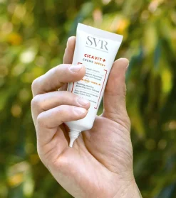 *Cicavit+* - Crema facial calmante y reparador anti-marcas SPF50+