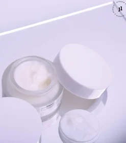 Contorno de ojos reparador