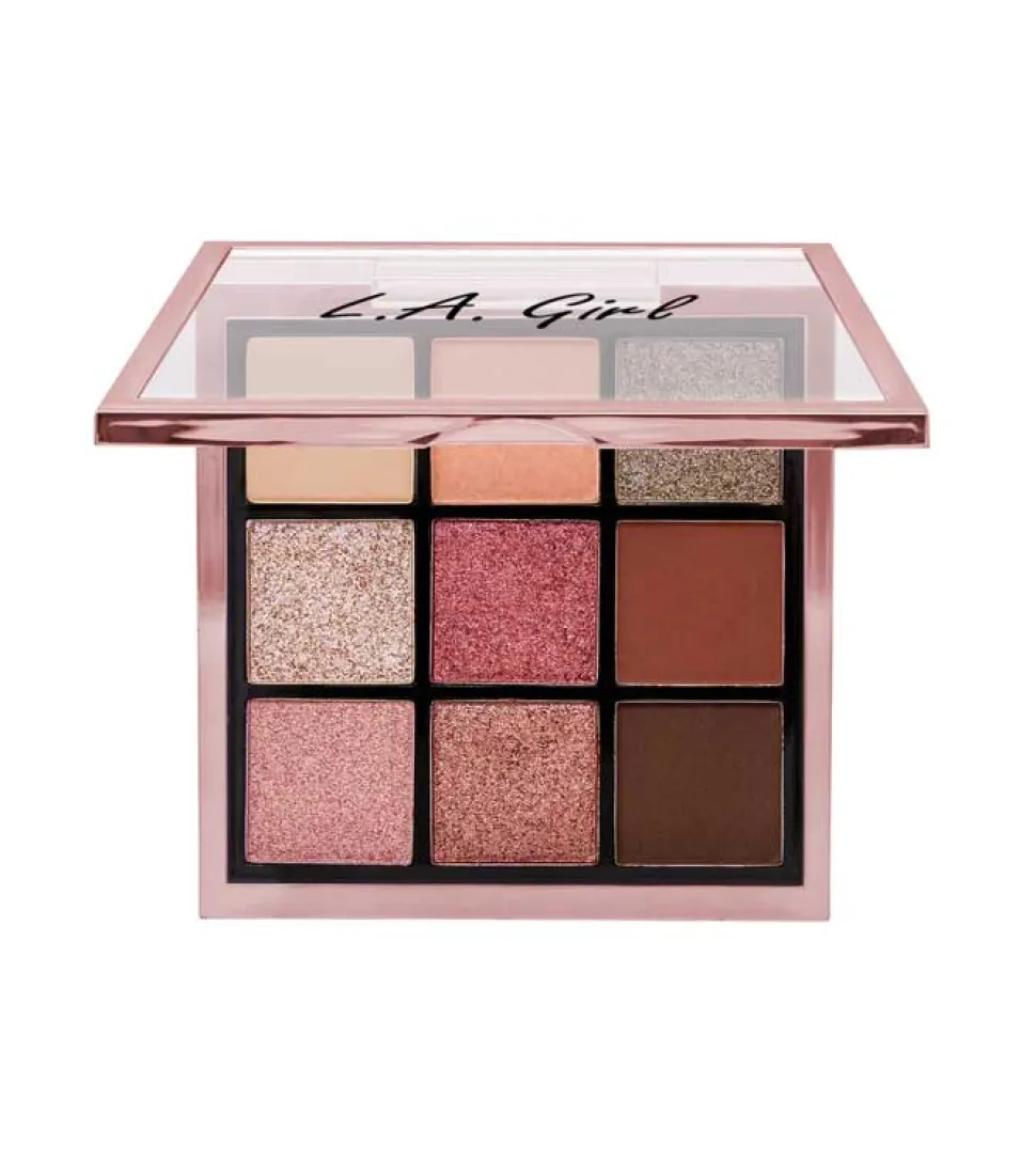 L.A Girl - *Keep It Playful* - Paleta de sombras - Playmate