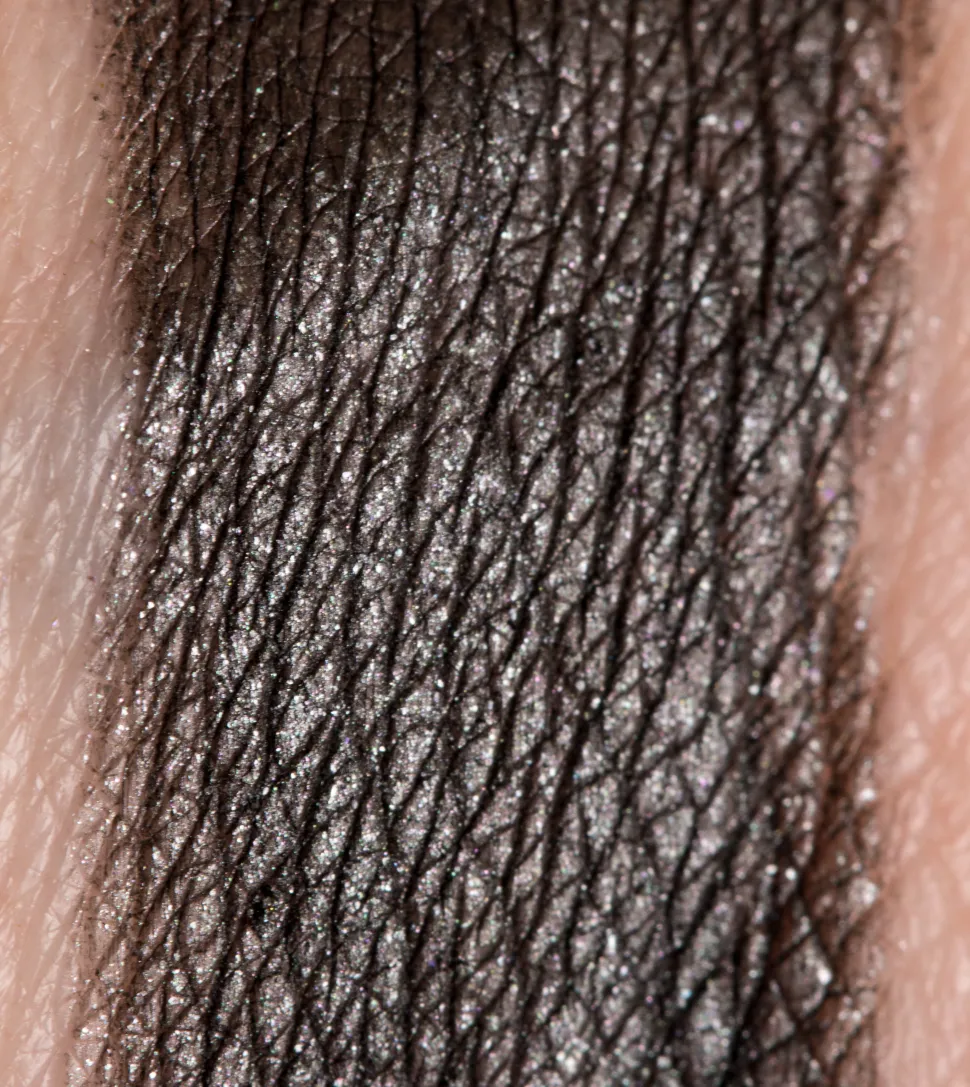 Lapiz delineador Gel Glide - GP353 Smoky Charcoal