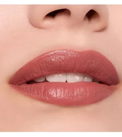 Lápiz de labios Creamy Nudes - 010: Mocha Me Happy