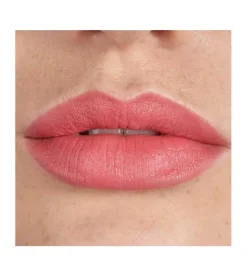 Lápiz de labios Intense Matte - 020: Coral Vibes