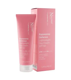 *Next lvl* - Crema ligera de día SPF 50 Exposome Defense
