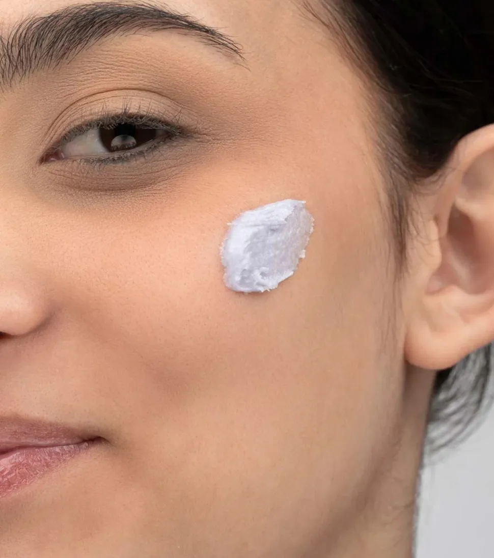*Oil Control* - Crema facial fundente reguladora de sebo