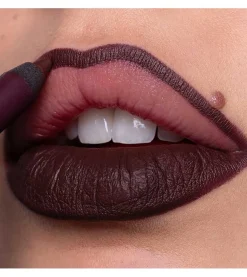 Perfilador de labios Close-Up Lip Shaper - Nude #6.5