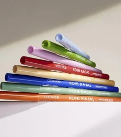 Perfilador de ojos Waterproof Kohl Kajal - 180: Red Coral