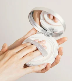 Protector solar en cushion SPF50+ PA++++ Niacinamide Panthenol