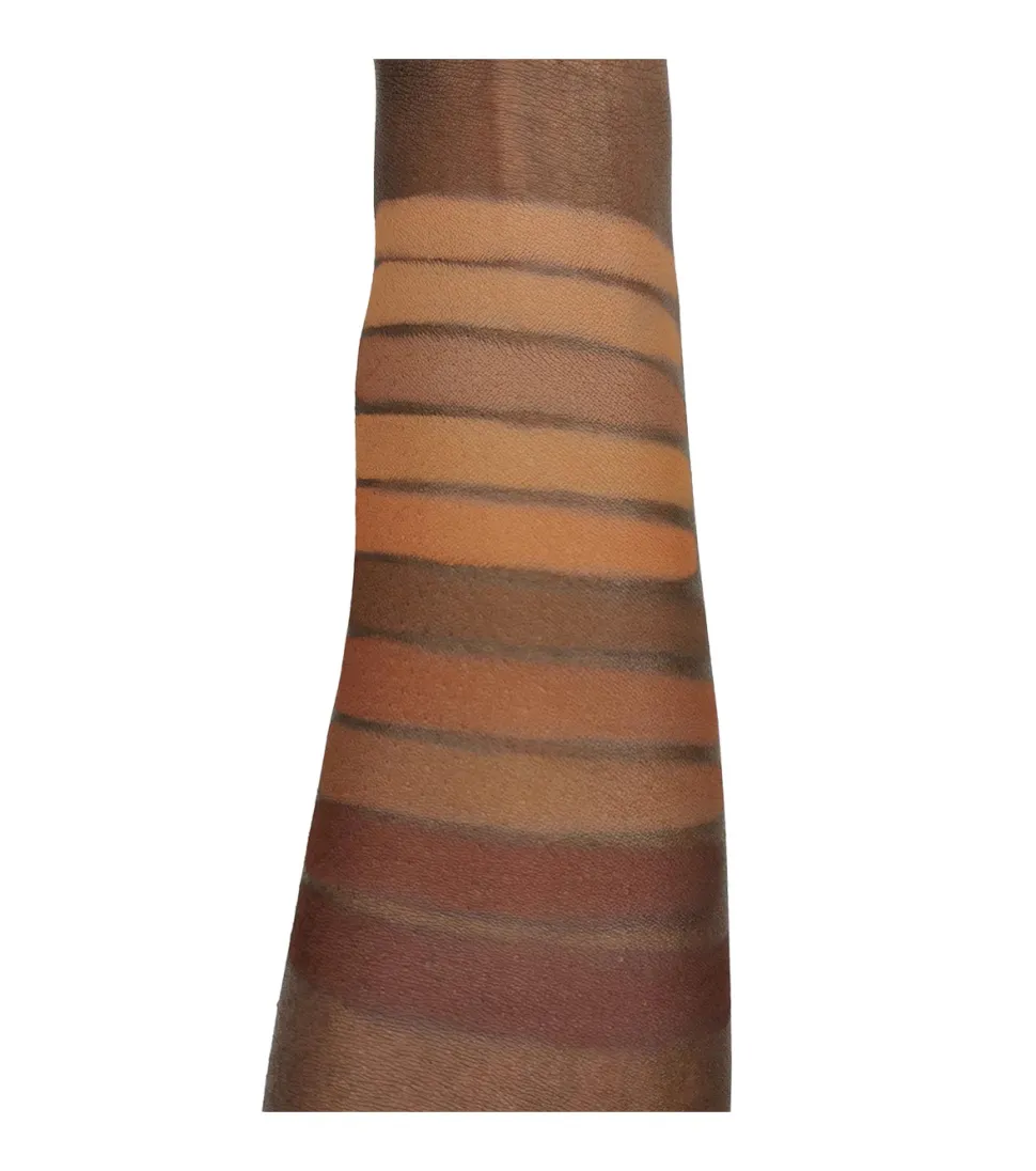 Revolution - Base de maquillaje en polvo Conceal & Define - P12.5