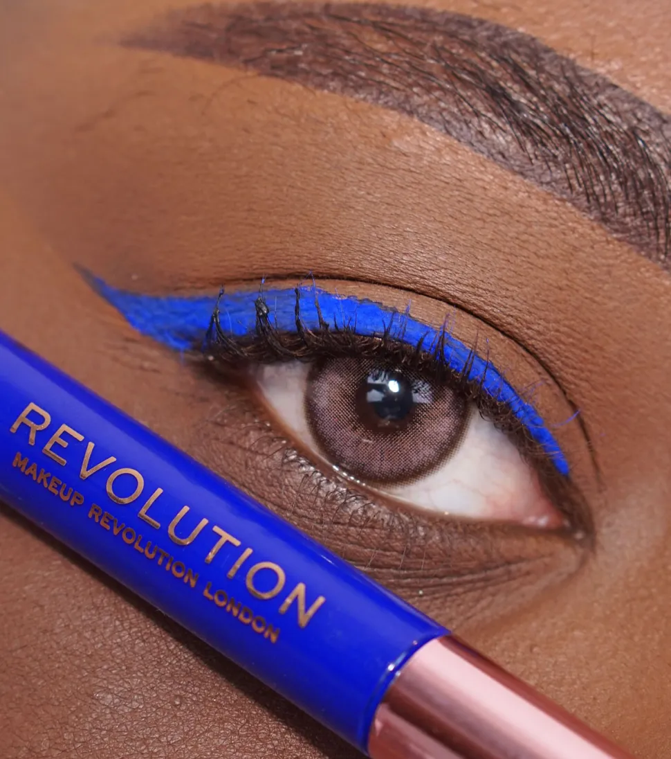Revolution - Delineador de ojos líquido Super Flick - Blue