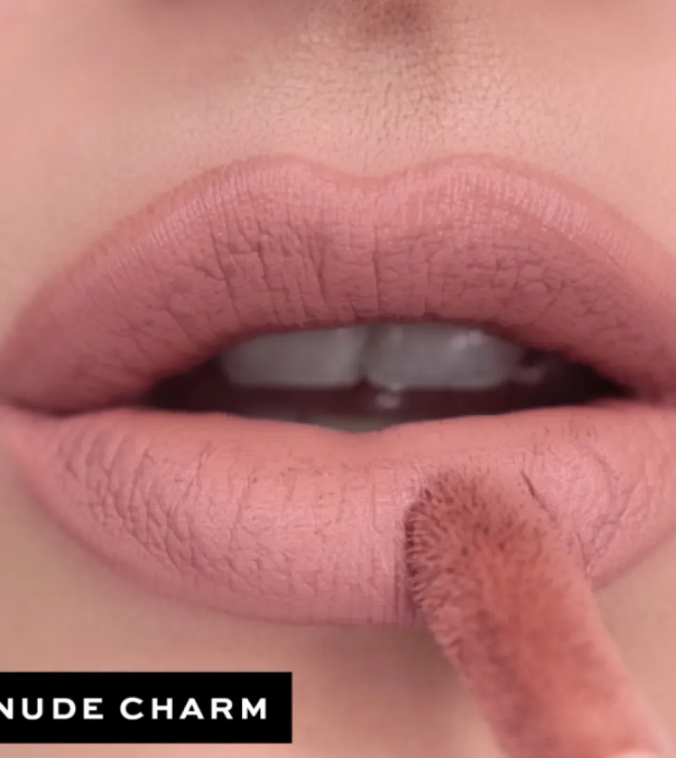 Revolution - Labial líquido Matte Bomb - Nude Charm