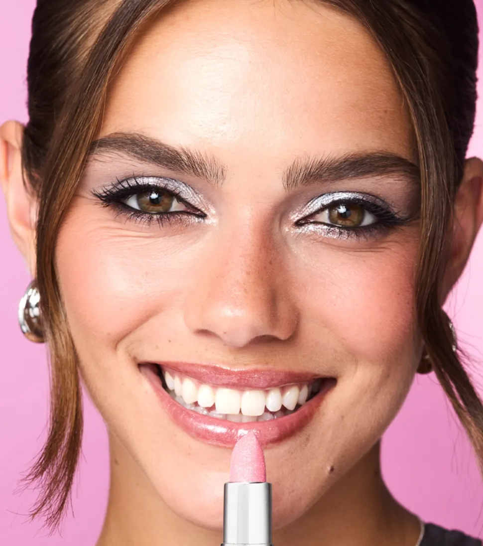 Revolution - *Metallic Muse* - Barra de labios con purpurina - Baby Pink