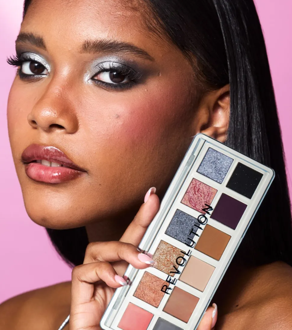 Revolution - *Metallic Muse* - Paleta de sombras The Muse Icon