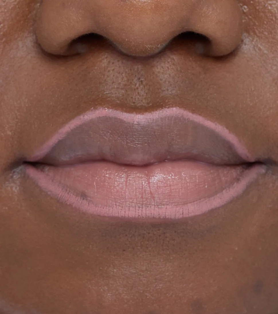 Revolution - Perfilador de labios Pout Liner - Chauffeur Nude