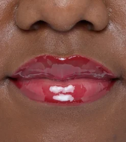 Revolution - Perfilador de labios Pout Liner - Burnt Cherry Red