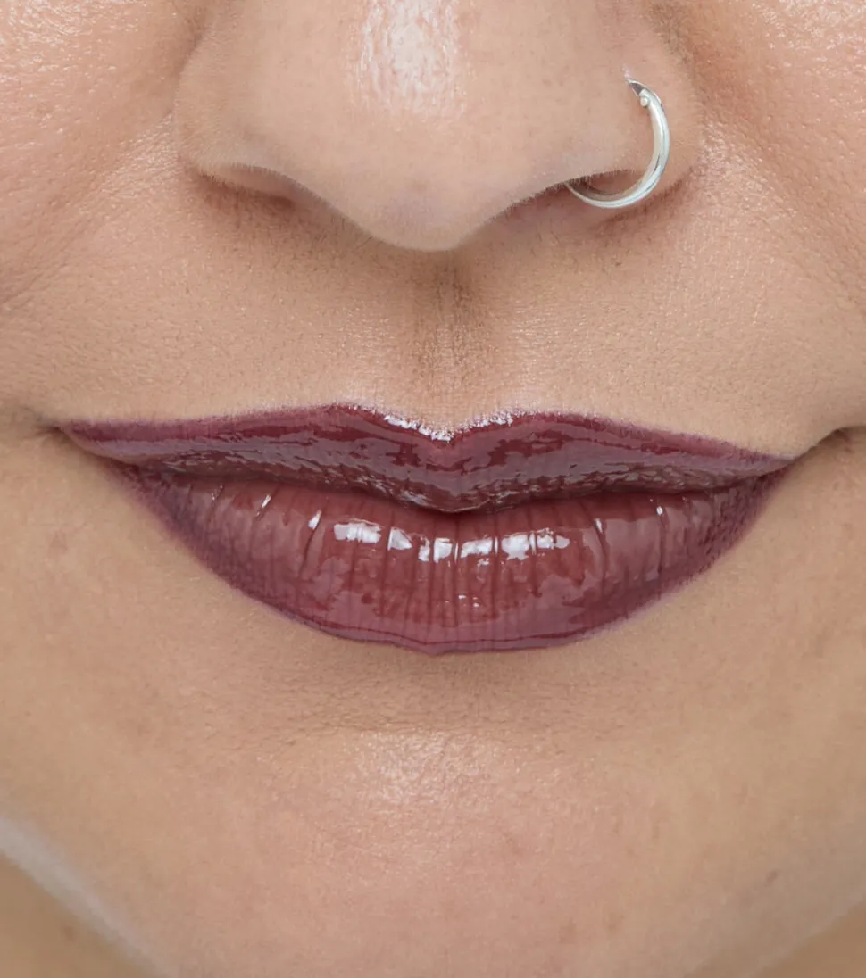 Revolution - Perfilador de labios Pout Liner - Deepest Mauve