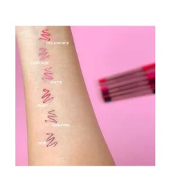 Revolution - Perfilador de labios Satin Kiss - Icon