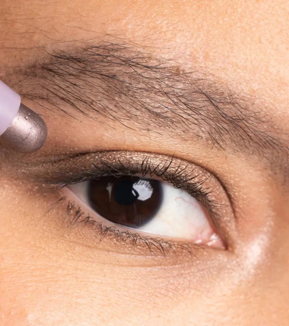 Sombra de ojos en stick - 06: Silver Mauve Shimmer