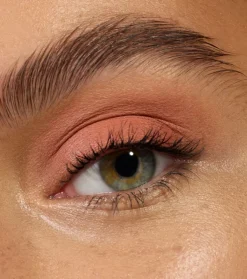 Sombra de ojos líquida waterproof Matte - 03: Peach Pop
