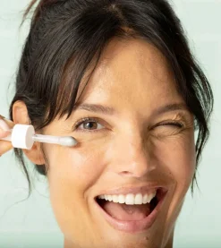 Sérum concentrado para ojos alisador y tonificante Ampoule Refresh