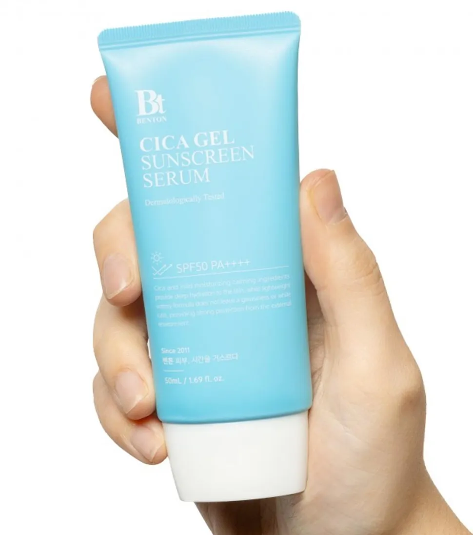 Sérum hidratante y calmante protector solar SPF50+ Cica Gel