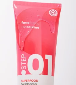 *The Glow Routine* - Gel limpiador Superfood - Step: 01
