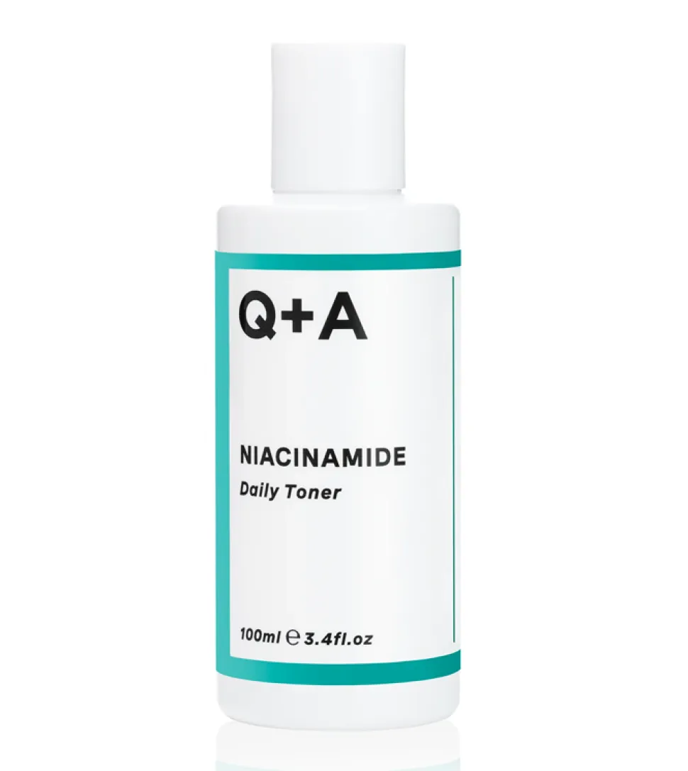 Tónico facial con niacinamida