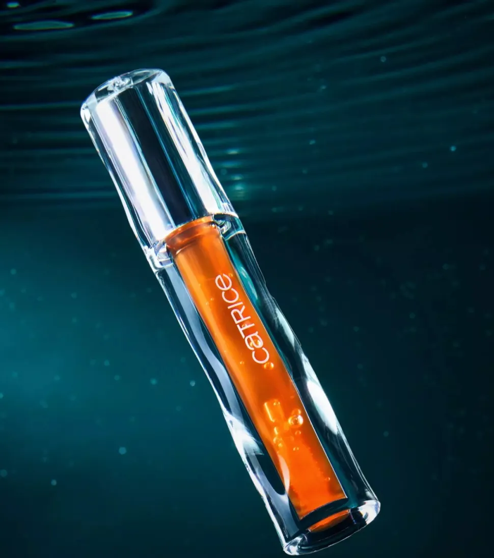*Underwater Secrets* - Brillo de labios Hydra Sheen - 01: Rollin' In The Deep