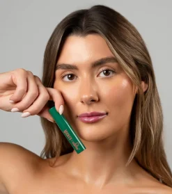 *Wicked* - Bálsamo labial - Elphaba Thropp