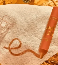 *YEE HAW!* - Lápiz de ojos con shimmer Jumbo Eye Crayon